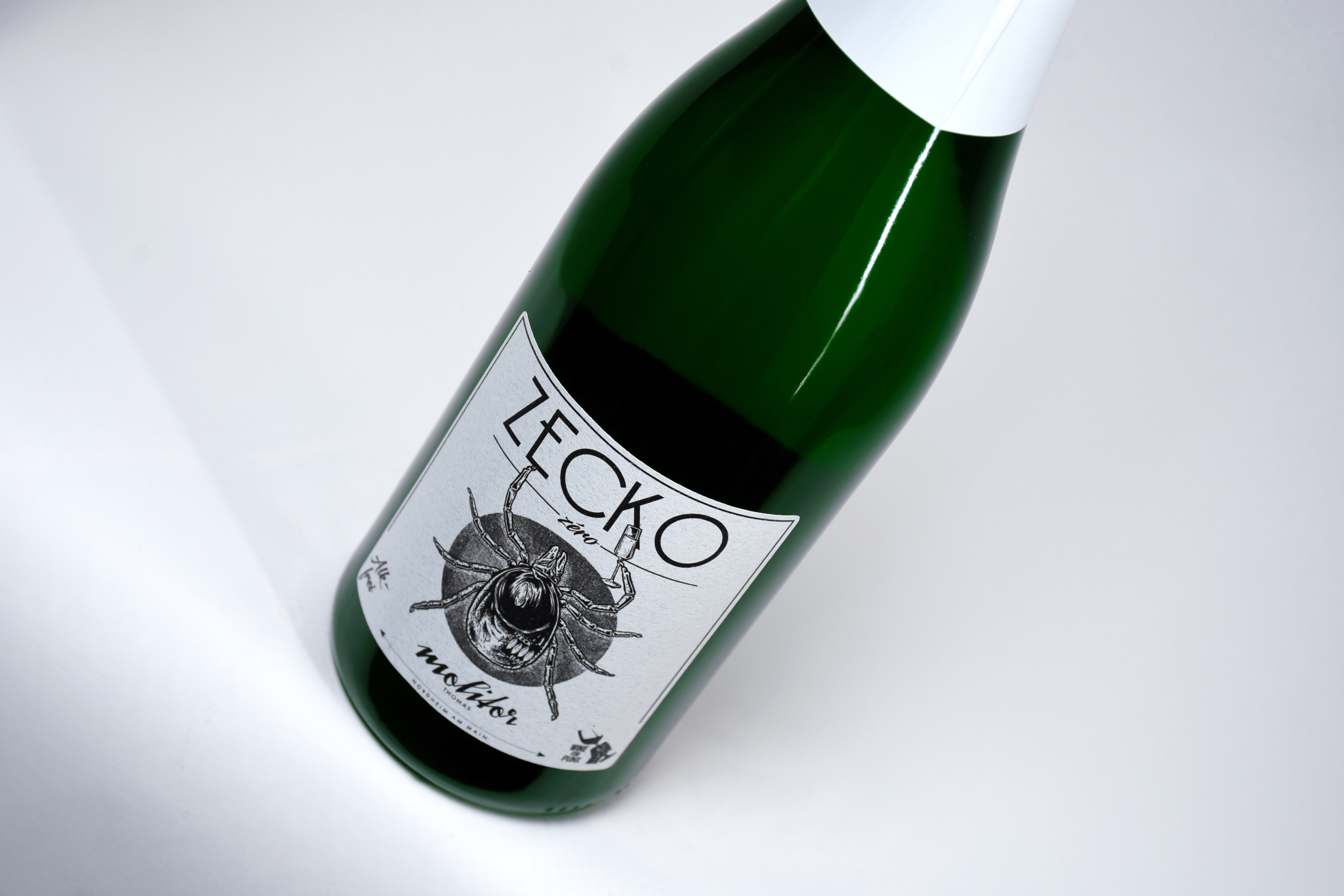 ZECKO_close_2025 Zecko zero _close_